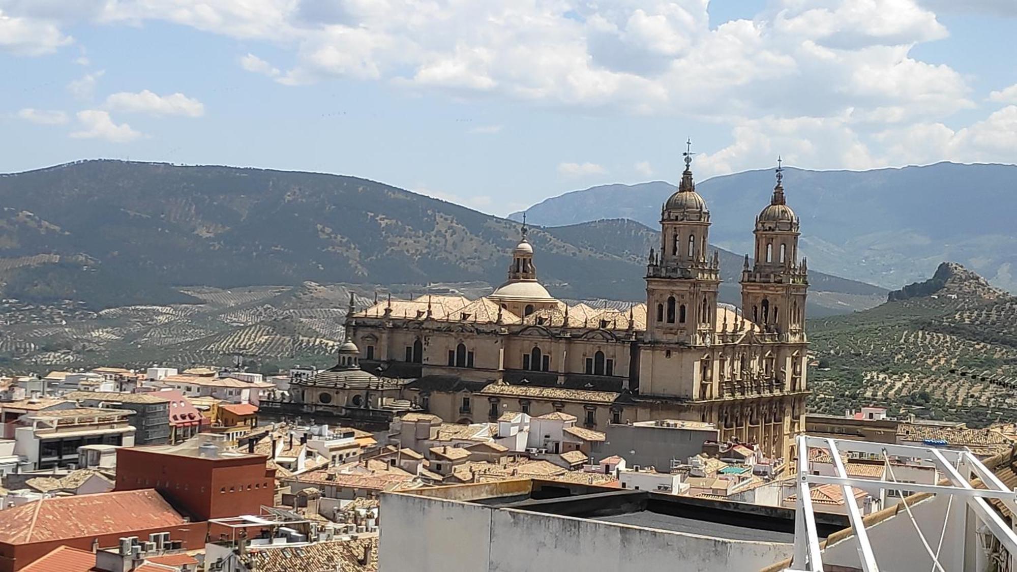 Duplex San Lorenzo 2 Parking Gratuitos Y Piscina Jaén Екстериор снимка